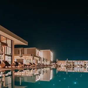 Rezort Unique Blue! And Adults Only *****