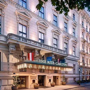 Hotel The Ritz-carlton, *****